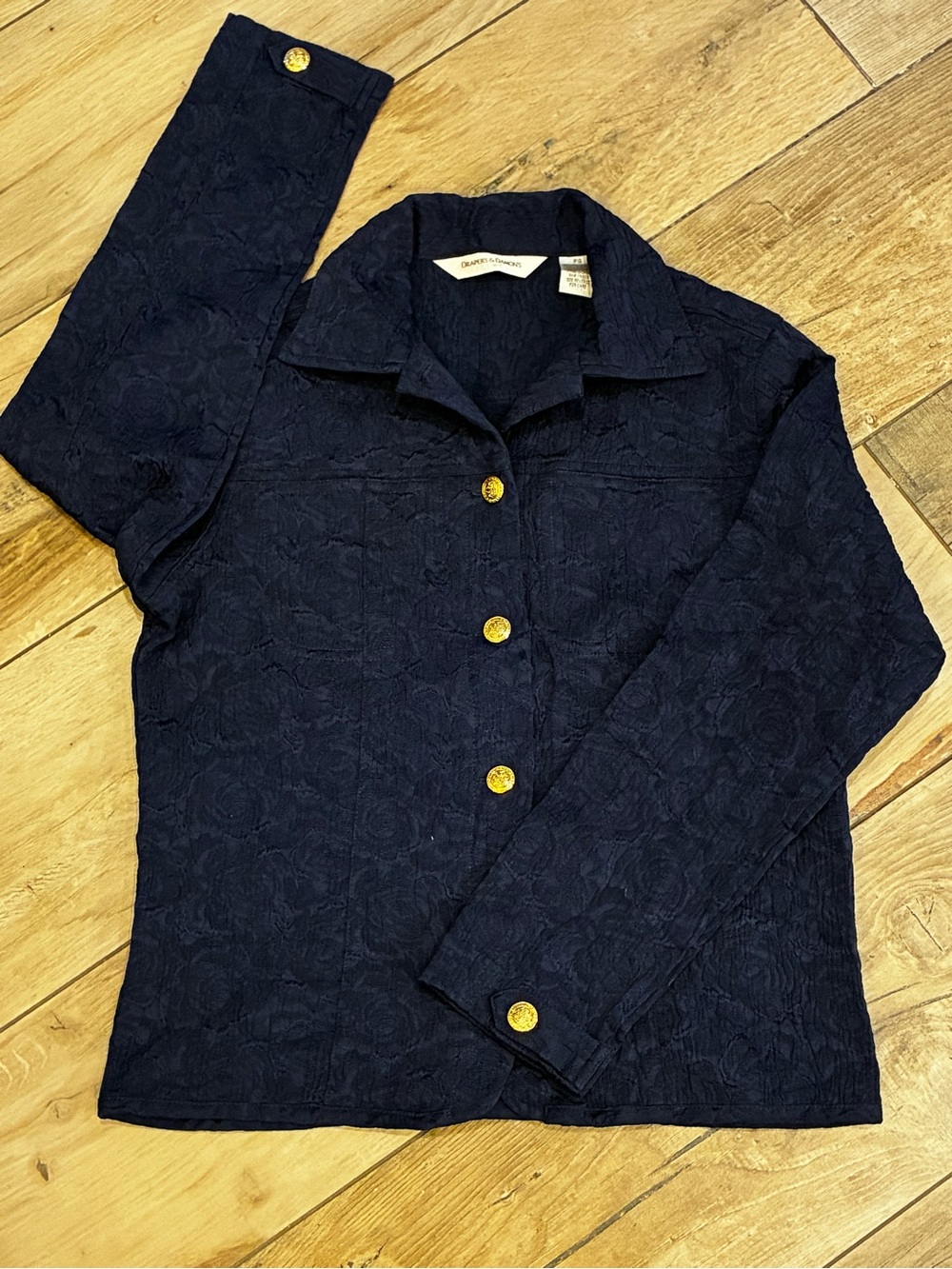 Vintage 90’sNavy Textured Button-Front Jacket